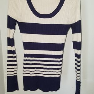 Long-sleeve top